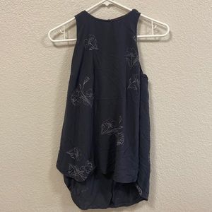 SOLD 2 old navy tank tops